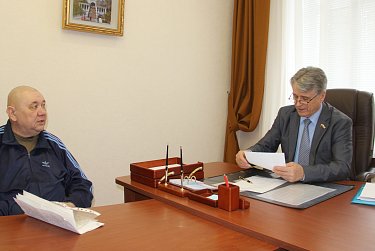 На контроле у депутата